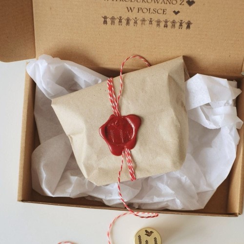 Prezentowe opakowanie gałek.jpg