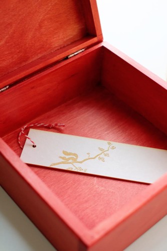 Szkatułka Wiewiorka (czerwona).jpg